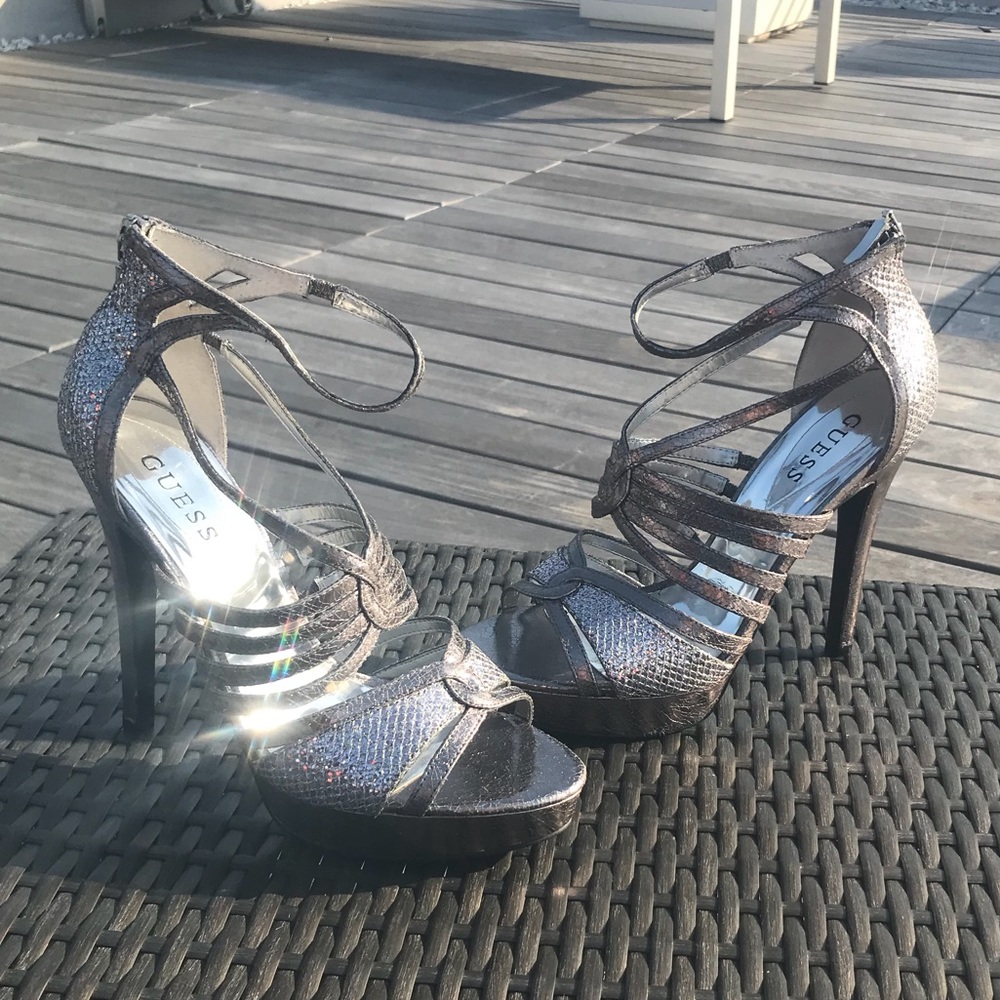 Brand NEW GUESS strap heels in Silver